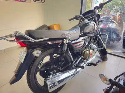 2021 TVS Jupiter — thumbnail 5