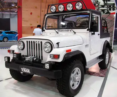 2022 Mahindra Thar — thumbnail 2