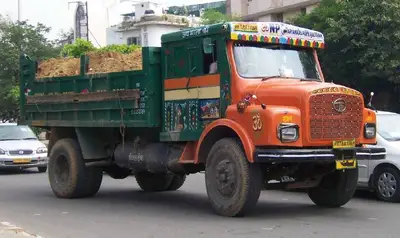 2021 Tata Intra V30 — thumbnail 6