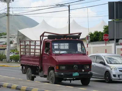 2017 Tata 407 — thumbnail 4