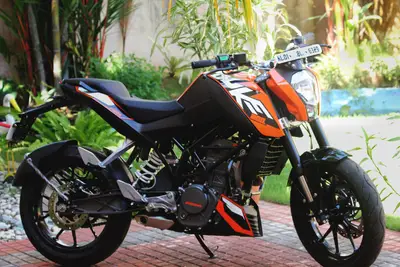 2021 KTM 200 Duke — thumbnail 4