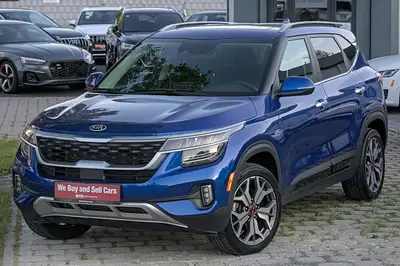 2020 Kia Seltos — thumbnail 2