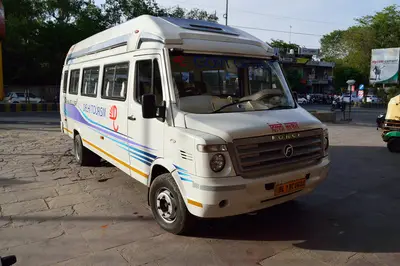 2019 Force Motors Traveller — thumbnail 4